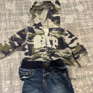 Baby gap two piece outfit jeans zip hoodie